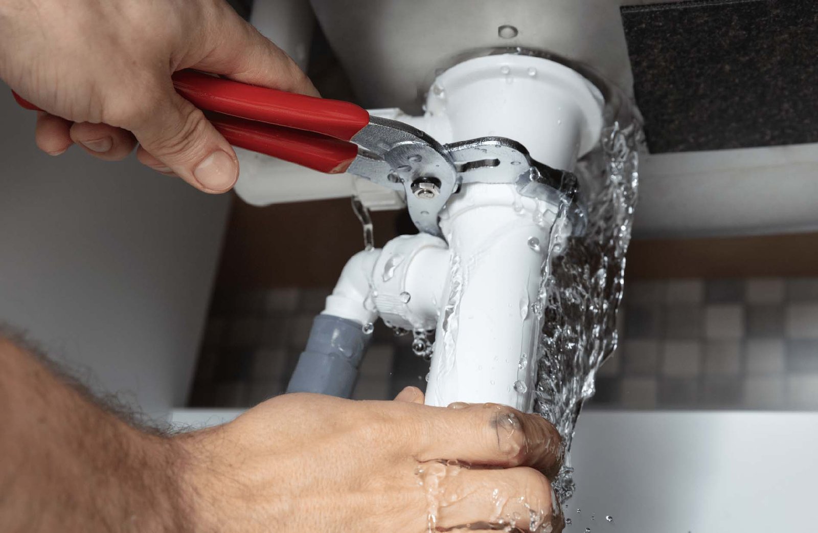 Lekkage reparatie door de Leidschendamse Loodgieter